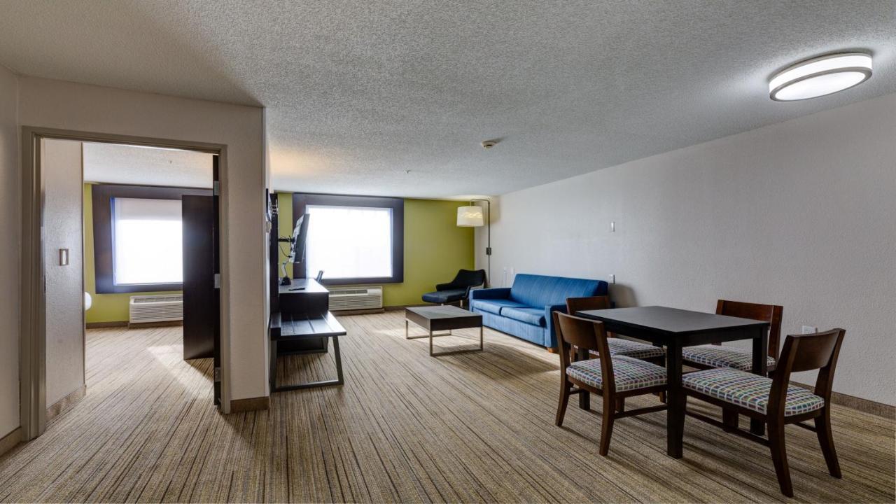 Holiday Inn Express & Suites Ashtabula-Geneva By Ihg Austinburg Extérieur photo