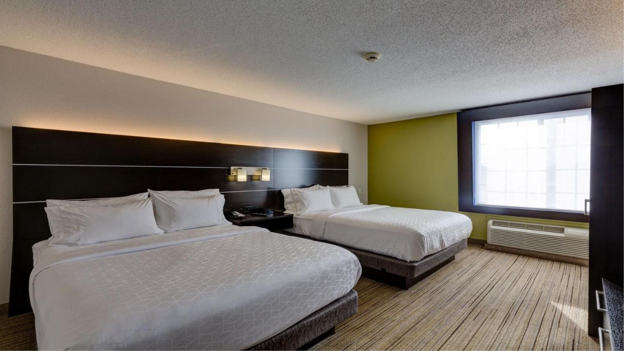 Holiday Inn Express & Suites Ashtabula-Geneva By Ihg Austinburg Extérieur photo