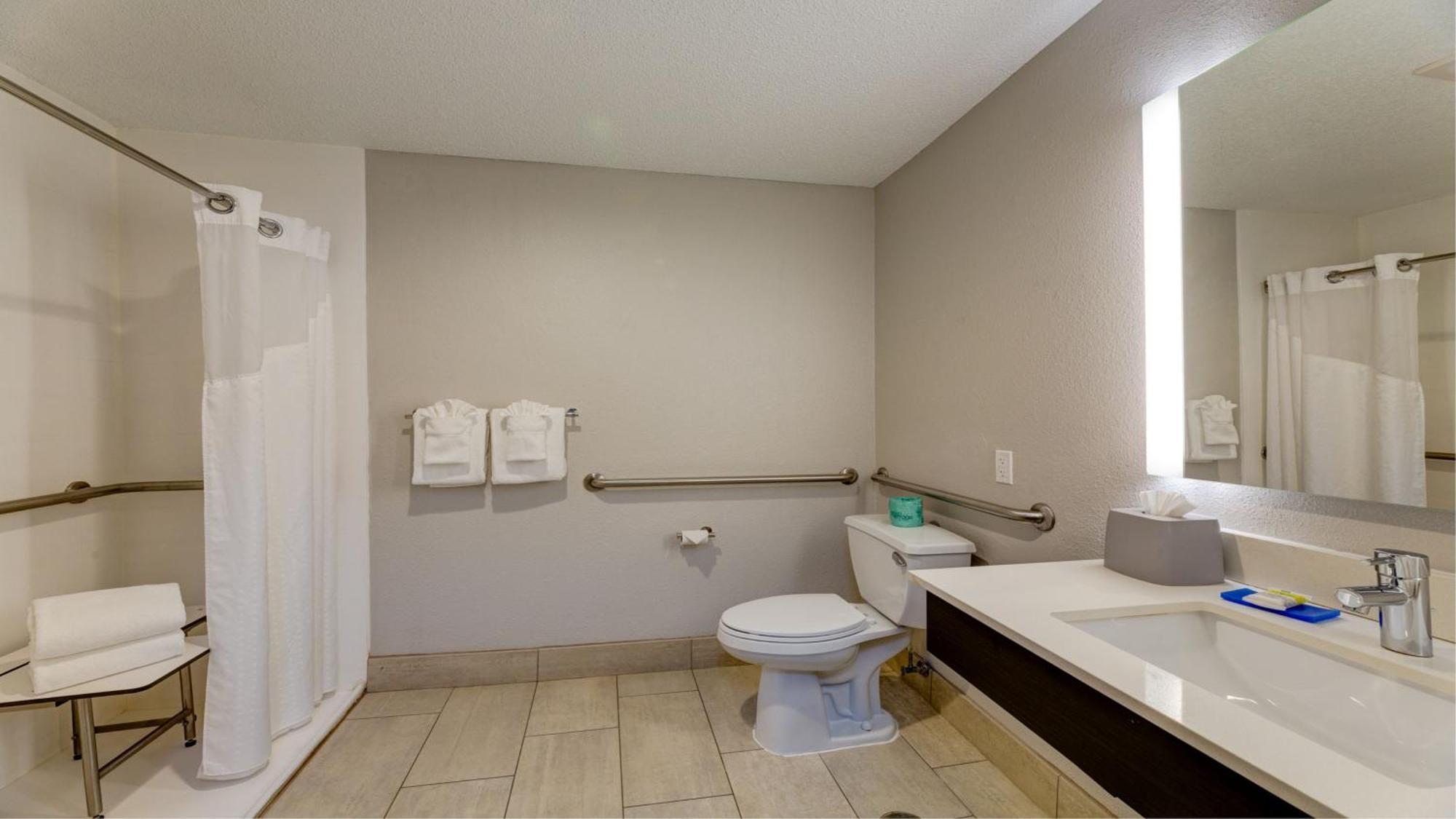 Holiday Inn Express & Suites Ashtabula-Geneva By Ihg Austinburg Extérieur photo